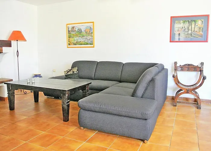Maison Du Chat